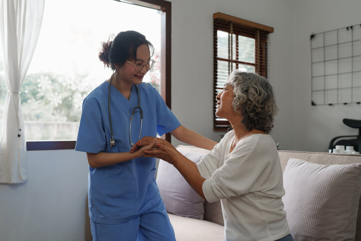 Senior-enjoying-quality-care-with-home-care-provider
