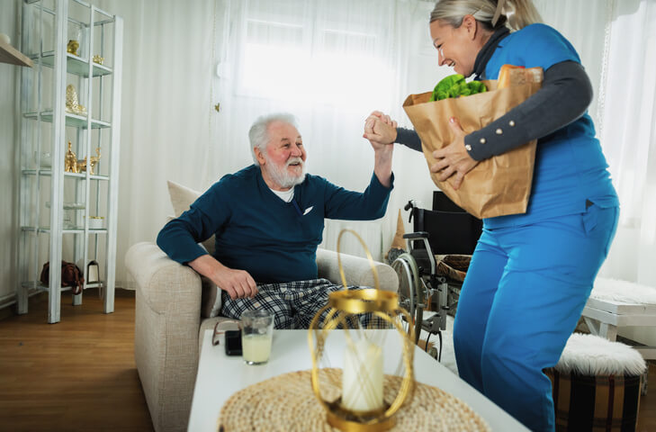 Reducing Readmission Rates with Professional Home Support in Kingston<br />
